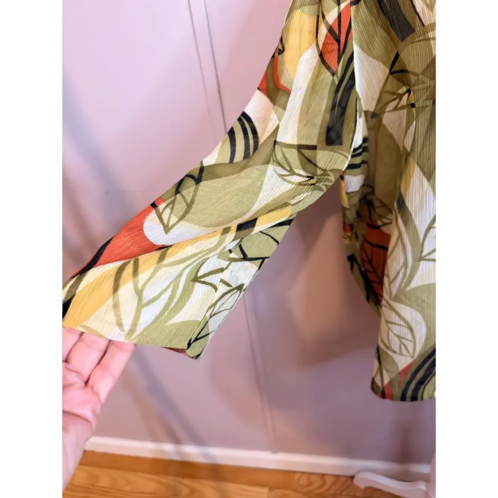 Alfred Dunner Women’s sheer abstract leaf-print button-down blouse size 12